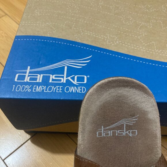 Dansko Maureen Clog - Brown W's 40 Excellent Condition - Picture 9 of 11